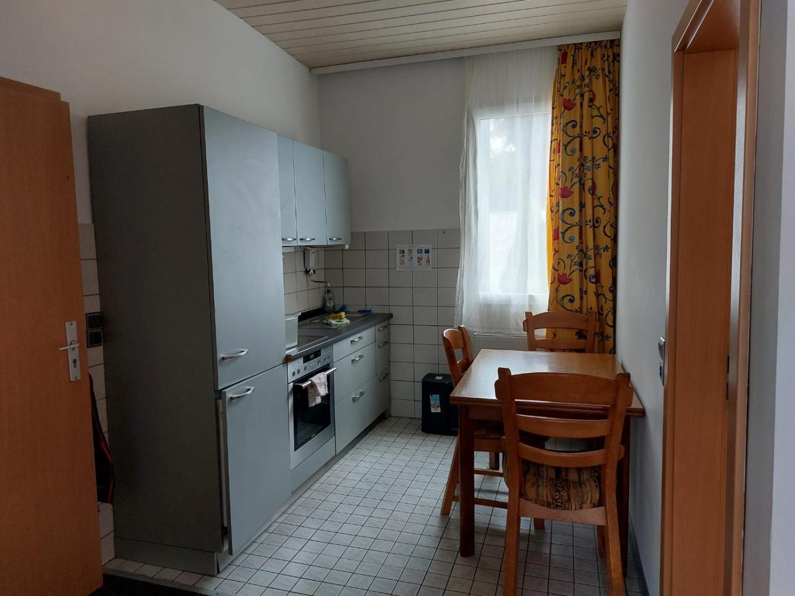 Gaestezimmer Gasthof Becker Hotel Wulfrath Buitenkant foto