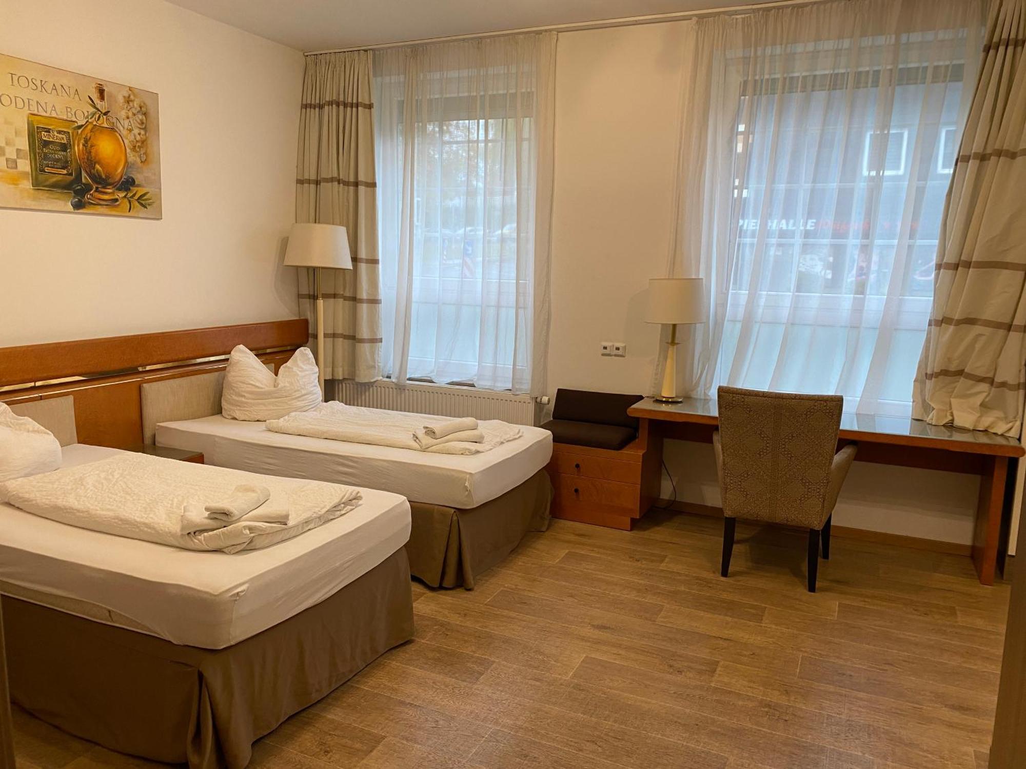 Gaestezimmer Gasthof Becker Hotel Wulfrath Buitenkant foto